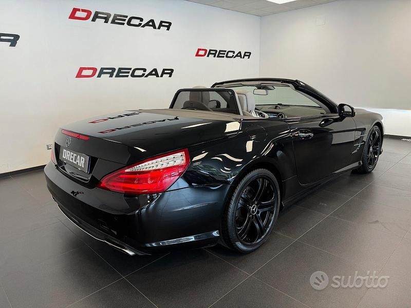 Usata Mercedes SL350 Premium 306 CV (225 kW) 2014 Nero Cabrio