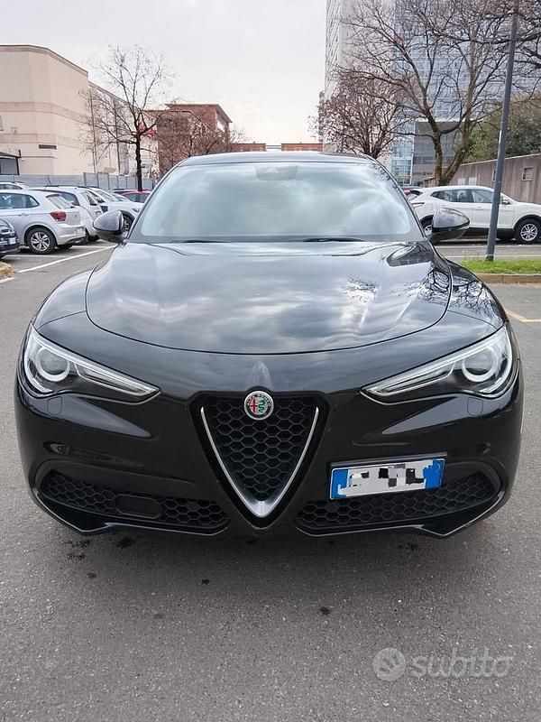 Usata Alfa Romeo Stelvio Super 190 CV (139 kW) 2020 Nero SUV
