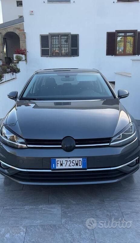 Usata VW Golf VII 115 CV (84 kW) 2019 Grigio Utilitaria