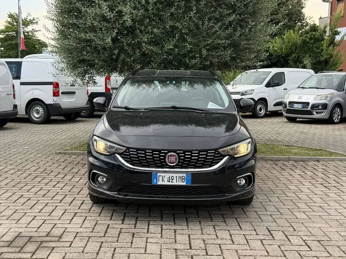 Usata Fiat Tipo Lounge 120 CV (88 kW) 2017 Other Station wagon
