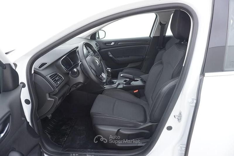 Usata Renault Mégane IV 95 CV (69 kW) 2020 Bianco Berlina