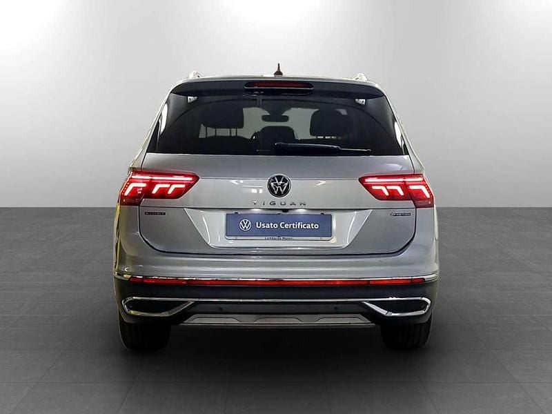 Usata VW Tiguan Allspace Elegance 150 CV (110 kW) 2023 Pyrit silver metallizzato SUV