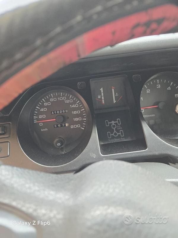 Usata Mitsubishi Pajero Top 99 CV (72 kW) 1997 Grigio SUV