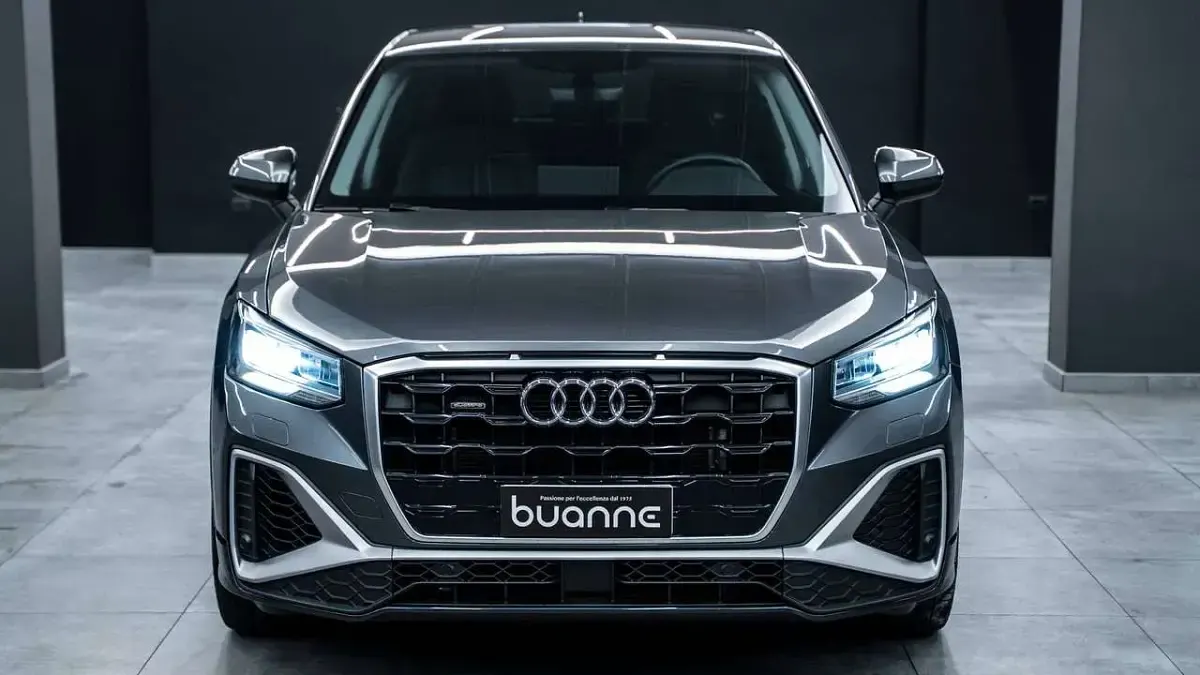 Usata Audi Q2 S-Line 150 CV (110 kW) 2022 Grigio daytona metall perlato SUV