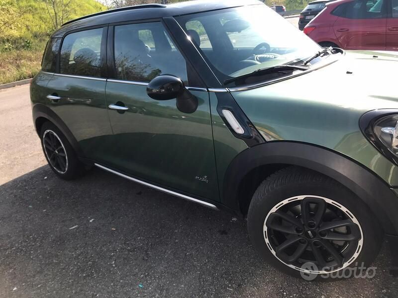 Usata Mini Countryman 111 CV (81 kW) 2014 Verde SUV