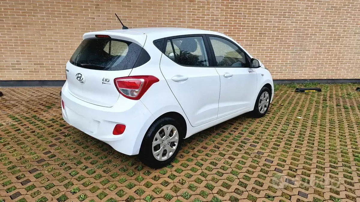 Usata Hyundai i10 69 CV (50 kW) 2016 Utilitaria