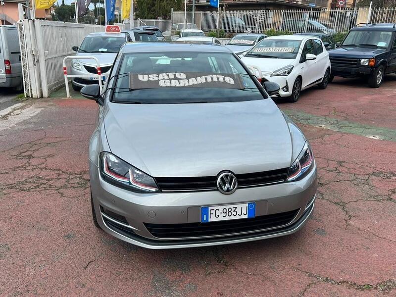 Usato 2017 VW Golf 1.6 Diesel 90 CV (12.990 €)