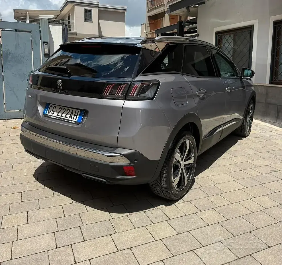 Usata Peugeot 3008 Allure 131 CV (96 kW) 2021 Grigio SUV
