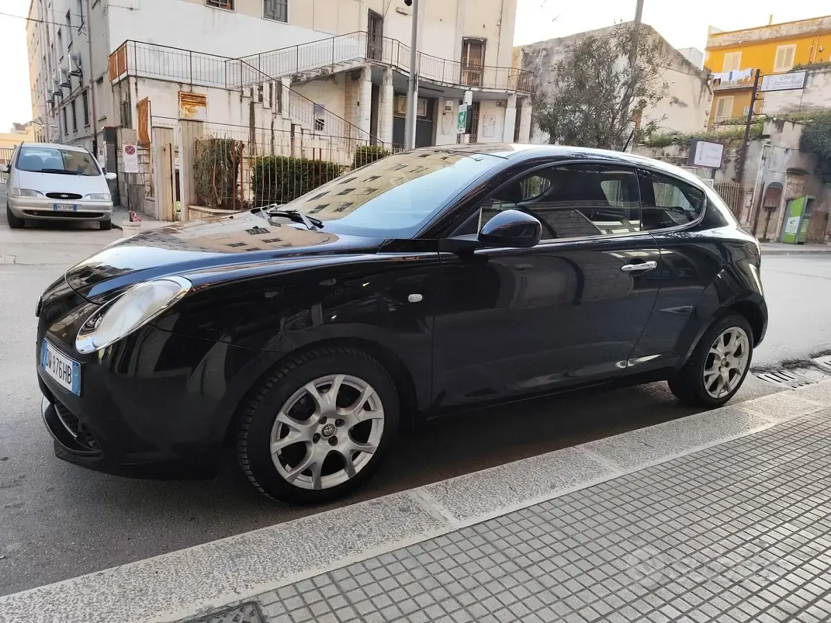 Usata Alfa Romeo MiTo Progression 120 CV (88 kW) 2009 Nero Utilitaria