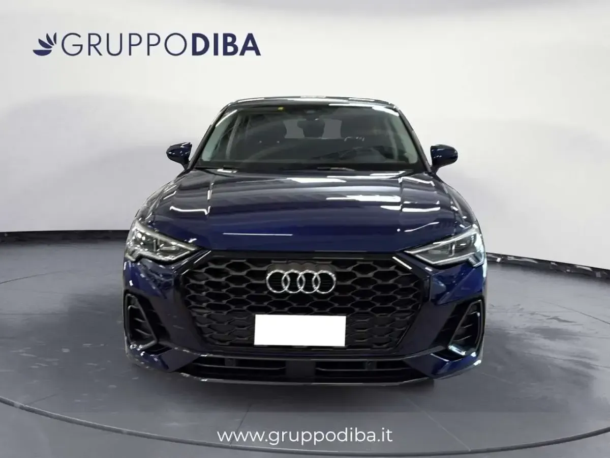 Usata Audi Q3 Sportback Business Plus 150 CV (110 kW) 2025 Blu SUV
