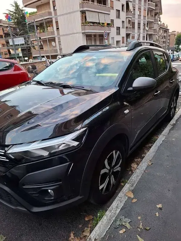 Usata Dacia Sandero Comfort 101 CV (74 kW) 2023 Nero Berlina