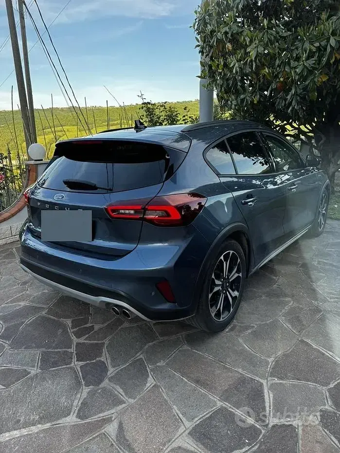 Usata Ford Focus Active 115 CV (84 kW) 2023 Berlina