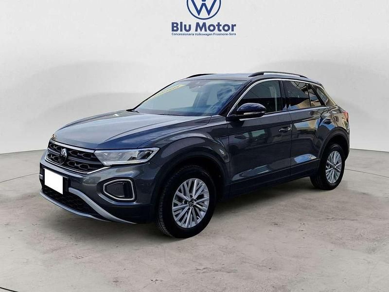 Indium grey metallizzato nero Usata 2023 VW T-Roc Life SUV | 22.500 € (Buon prezzo) - Immagine 1/4