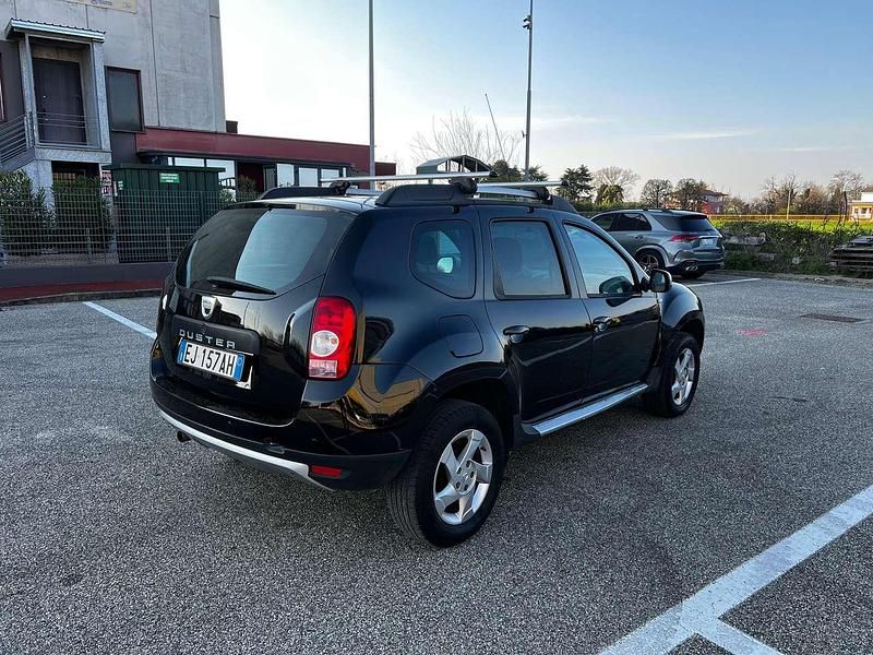 Usata Dacia Duster Lauréate 105 CV (77 kW) 2011 Nero SUV