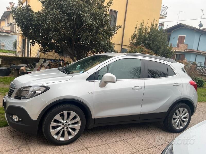 Grigio Usata 2015 Opel Mokka SUV | 10.000 € (Buon prezzo) - Immagine 1/3