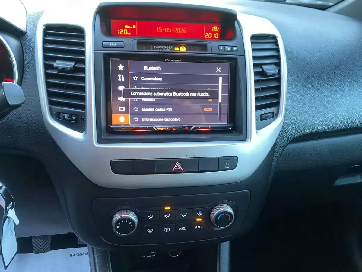 Usata Kia Venga Active 90 CV (66 kW) 2018 Bianco Utilitaria