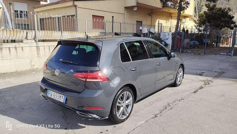 Usata VW Golf VII Sportline 116 CV (85 kW) 2019 Berlina