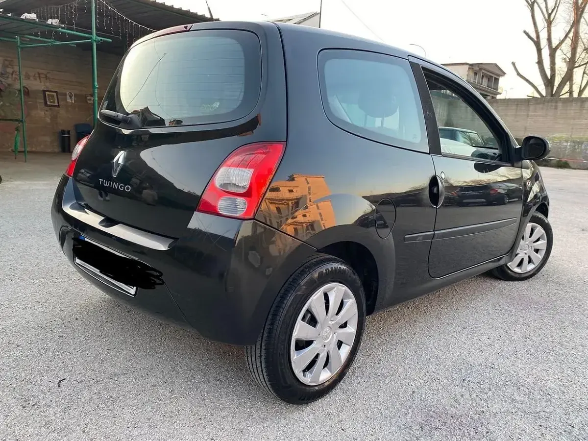 Usata Renault Twingo 65 CV (47 kW) 2008 Nero Utilitaria