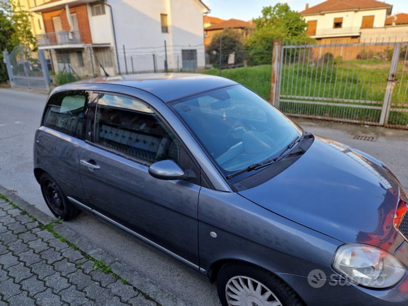 Usata Lancia Ypsilon 2007 Grigio Utilitaria