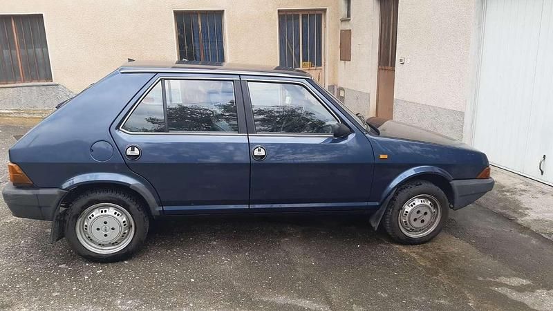 Usata Fiat Ritmo S 82 CV (60 kW) 1984 Blu/azzurro Berlina