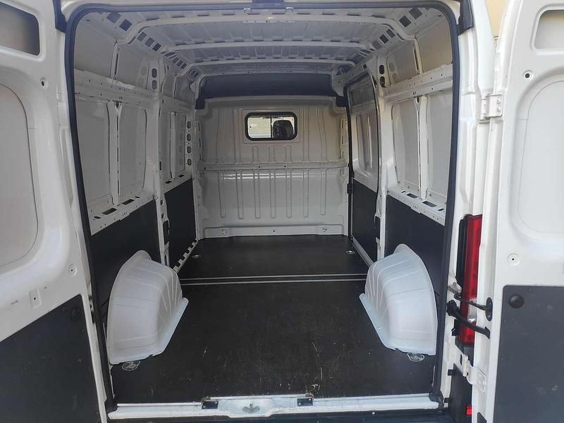 Usata Peugeot Boxer S 140 CV (102 kW) 2021 Bianco Furgone