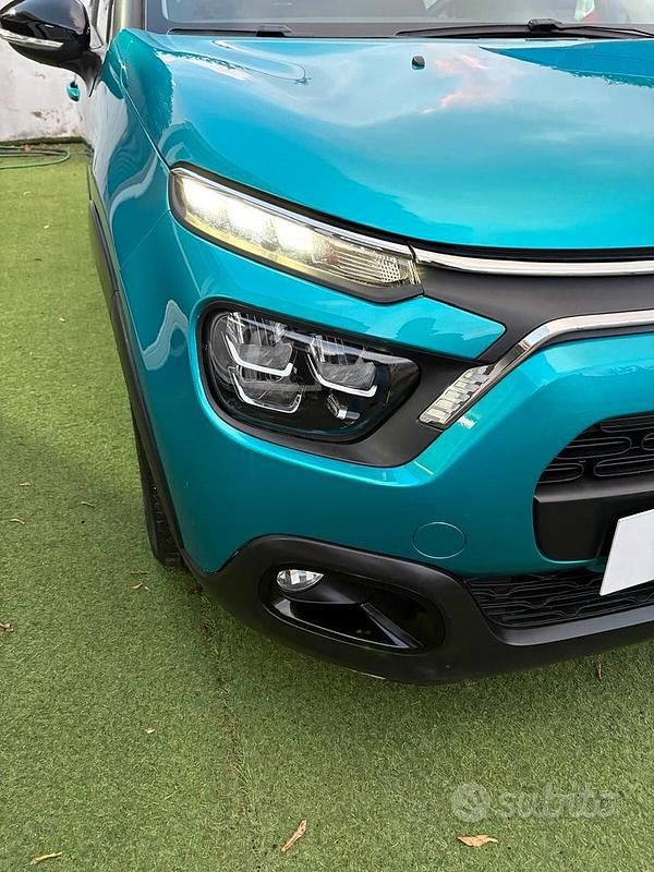Usata Citroën C3 Shine 102 CV (75 kW) 2021 Verde Utilitaria