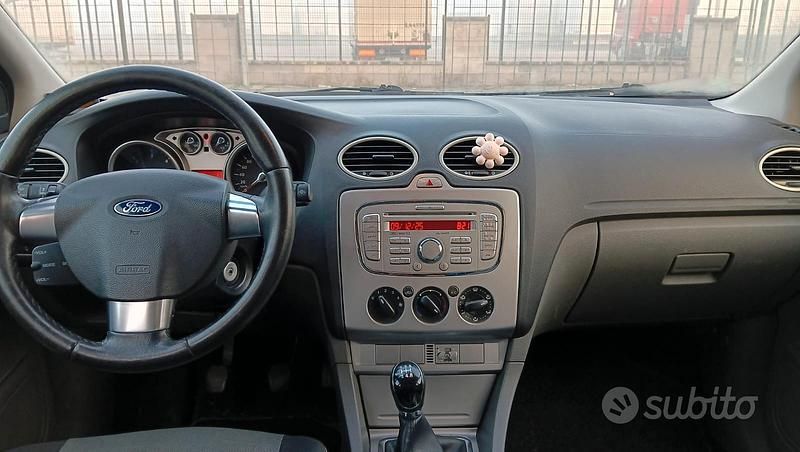 Blu Usata 2008 Ford Focus Station wagon | 500 € (Super prezzo) - Immagine 1/4