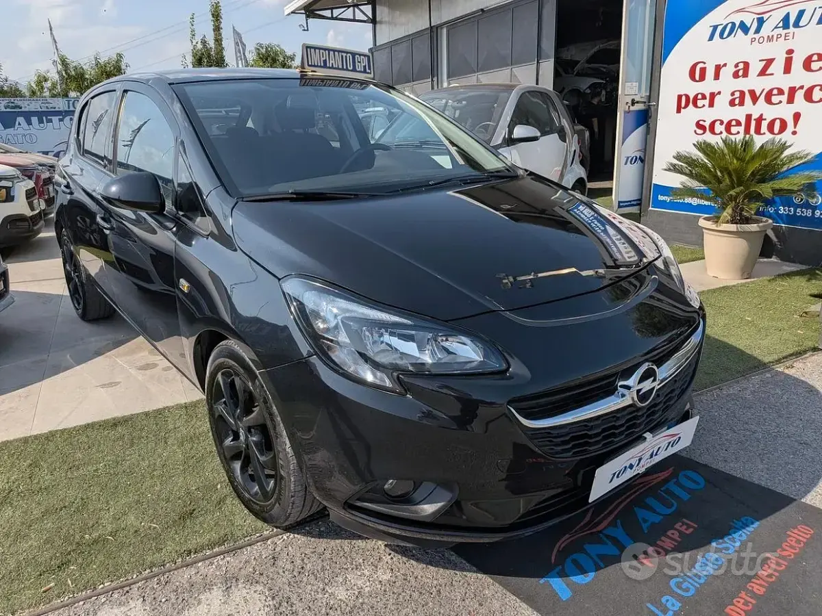 Usata Opel Corsa 90 CV (66 kW) 2019 Nero Utilitaria