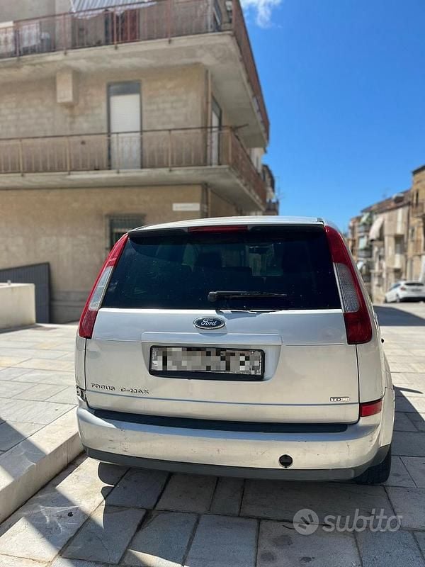 Grigio Usata 2006 Ford C-MAX Monovolume | 1300 € - Immagine 1/4