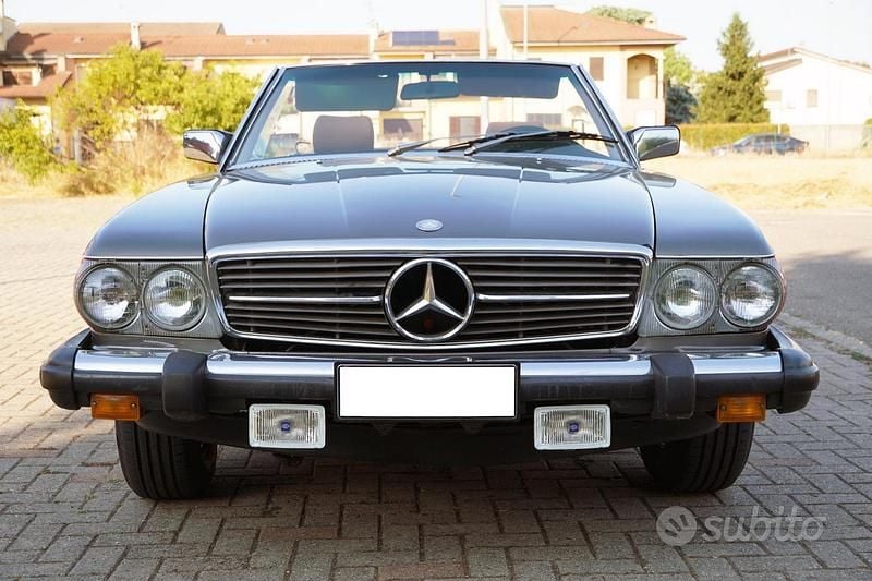 Usata Mercedes SL380 204 CV (150 kW) 1982 Bianco Cabrio