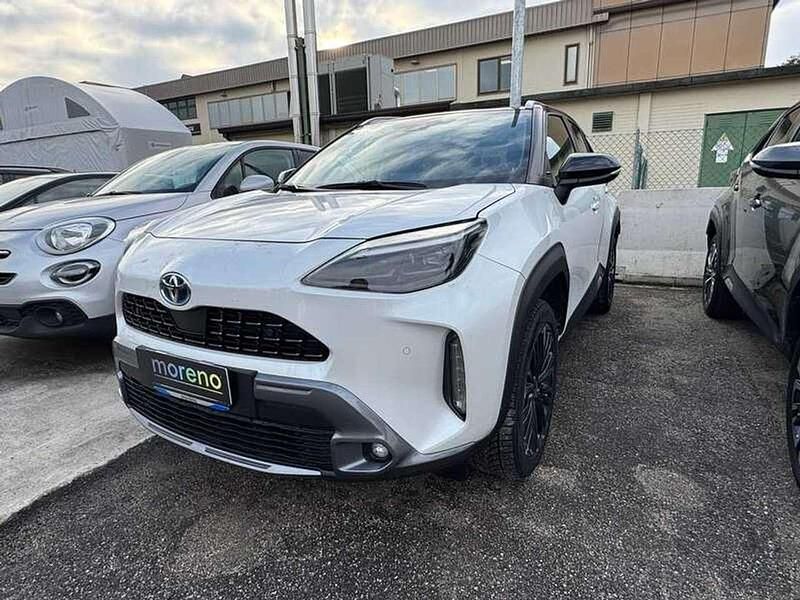 Bianco Usata 2021 Toyota Yaris Cross SUV | 23.790 € (Buon prezzo) - Immagine 1/4