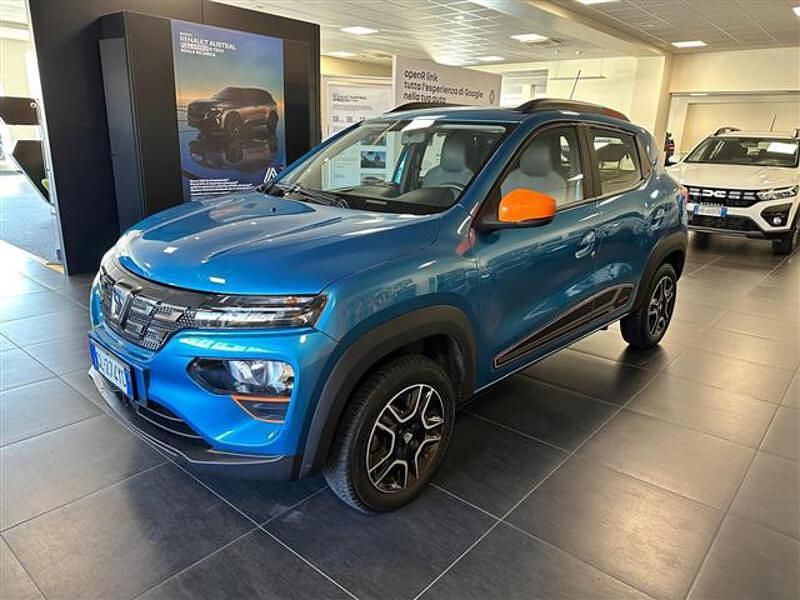 Usata Dacia Spring Comfort Plus 33 kW (45 CV) 2022 Blu chiaro Utilitaria