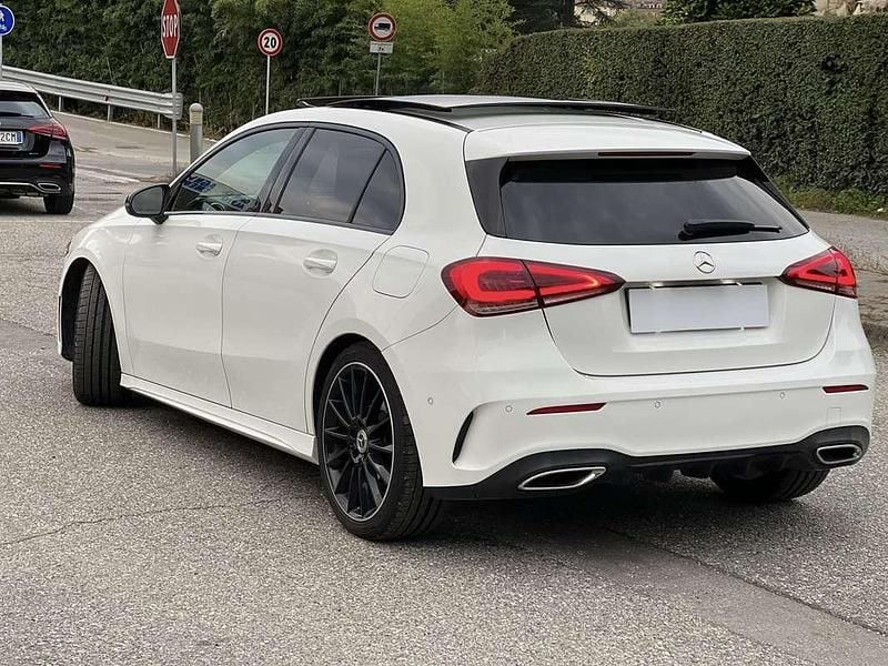 Usata Mercedes A200 AMG line 163 CV (119 kW) 2018 Bianco Berlina
