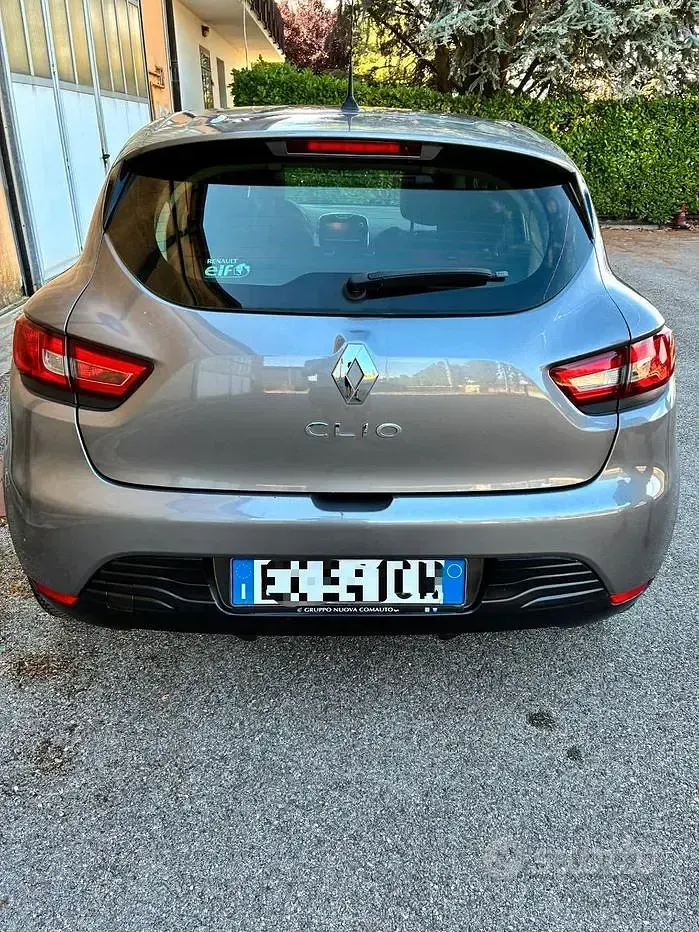 Usata Renault Clio 73 CV (53 kW) 2014 Grigio Utilitaria