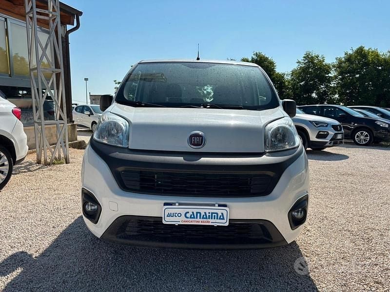 Occasion Fiat Qubo Trekking 80 ch (58 kW) 2019 Blanc Monospace