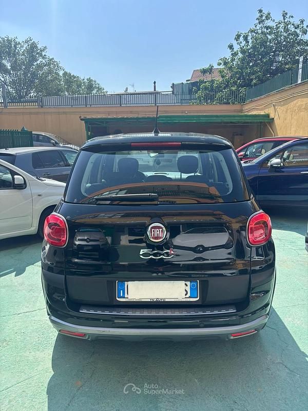 Begagnad Fiat 500L 95 HK (69 kW) 2021 Svart Minibuss
