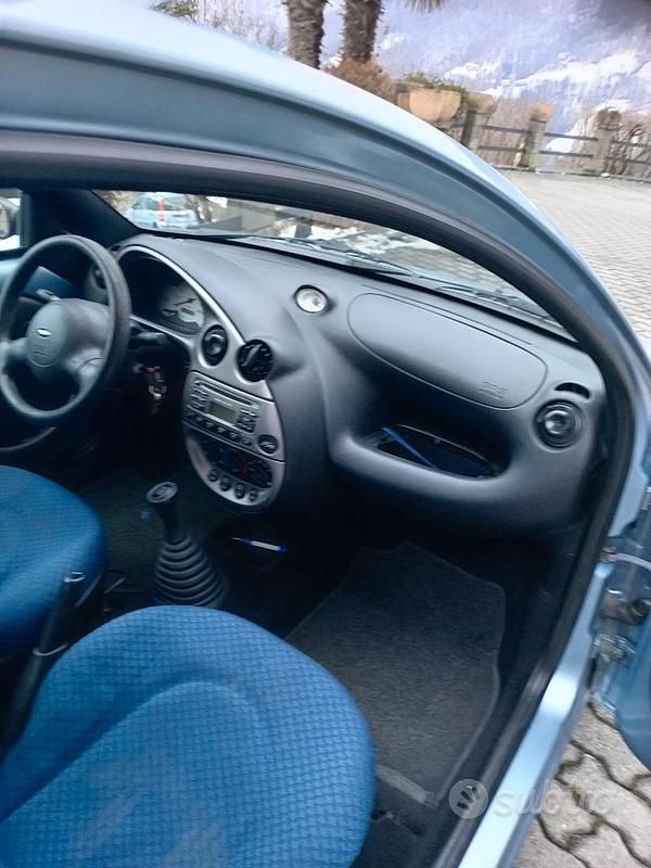 Usata Ford Ka 69 CV (50 kW) 2005 Utilitaria