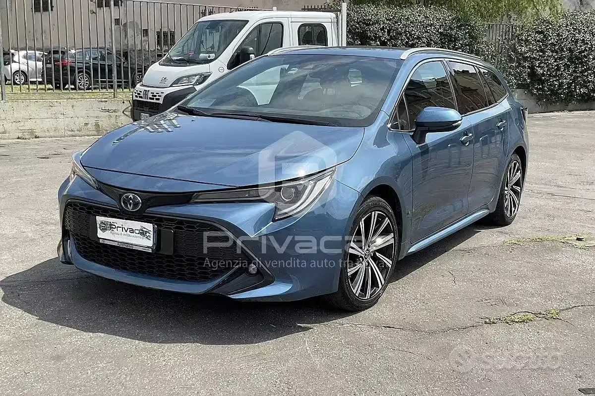 Usata Toyota Corolla Business Edition 98 CV (72 kW) 2021 Bluazzurro Station wagon