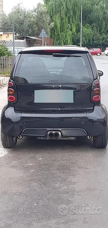 Usata Smart ForTwo Coupé 41 CV (30 kW) 2005 Nero Coupé
