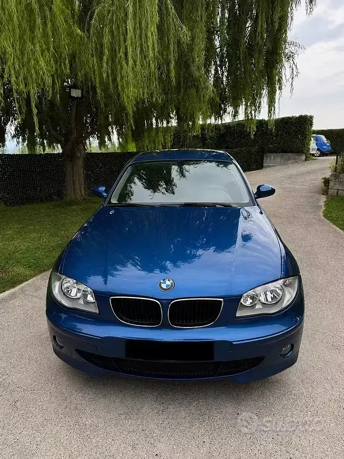 Usata BMW 120 163 CV (119 kW) 2005 Bluazzurro Utilitaria