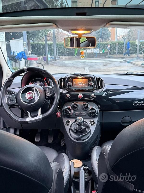 Usata Fiat 500 105 CV (77 kW) 2016 Nero Utilitaria