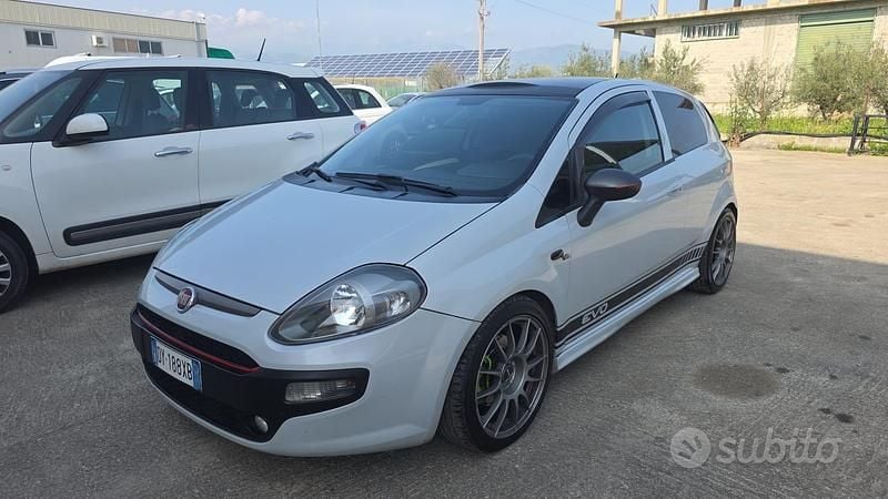 Usata Fiat Punto Evo Sport 120 CV (88 kW) 2009 Grigio Utilitaria
