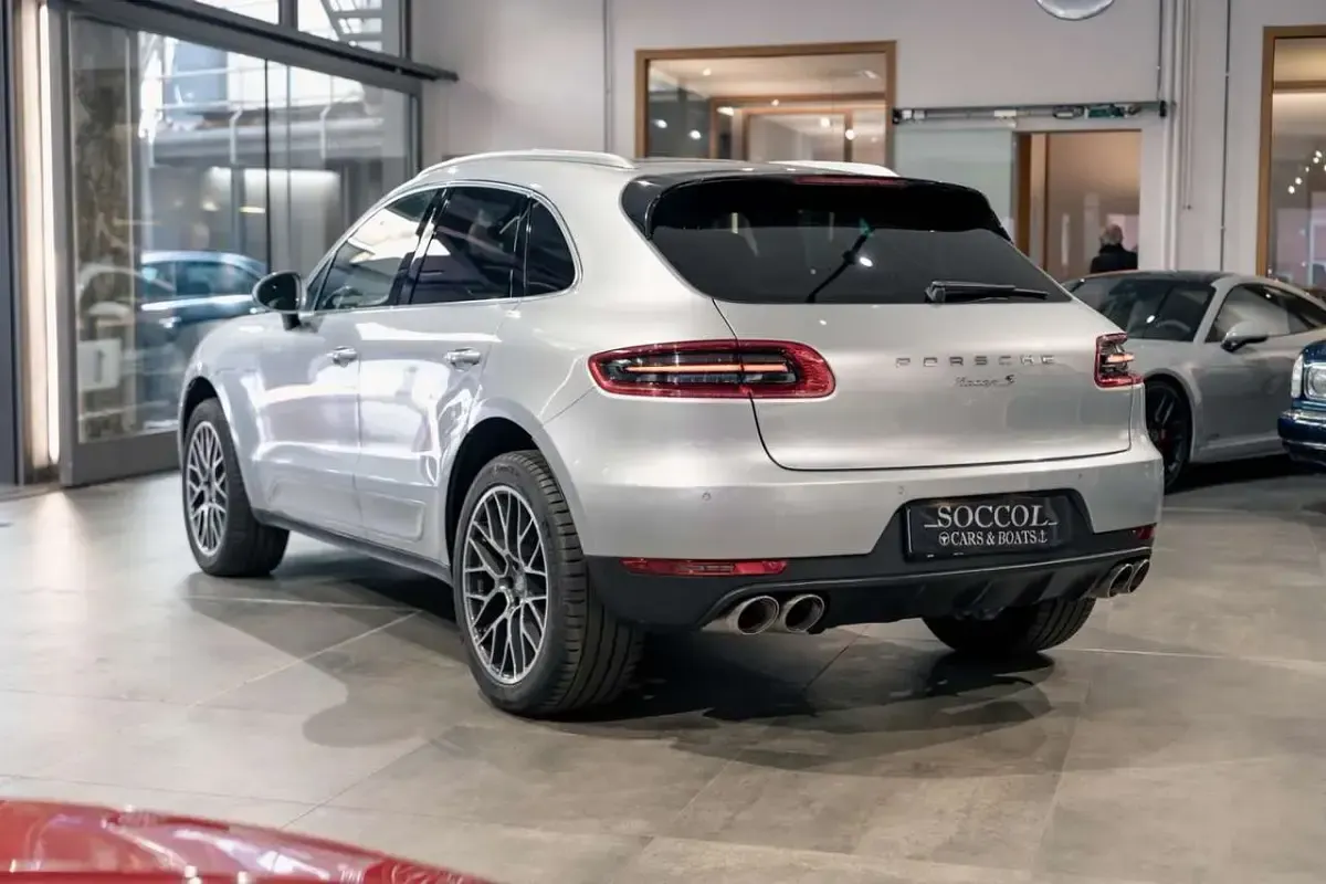 Usata Porsche Macan 250 CV (183 kW) 2017 Argento SUV