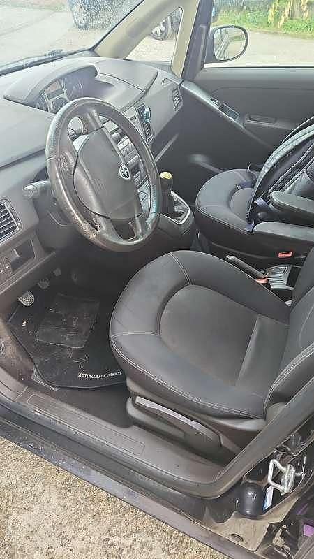 Usata Lancia Musa S 92 CV (67 kW) 2012 Monovolume