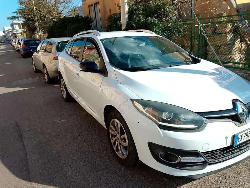 Usata Renault Mégane GrandTour LIMITED 110 CV (80 kW) 2014 Bianco Station wagon