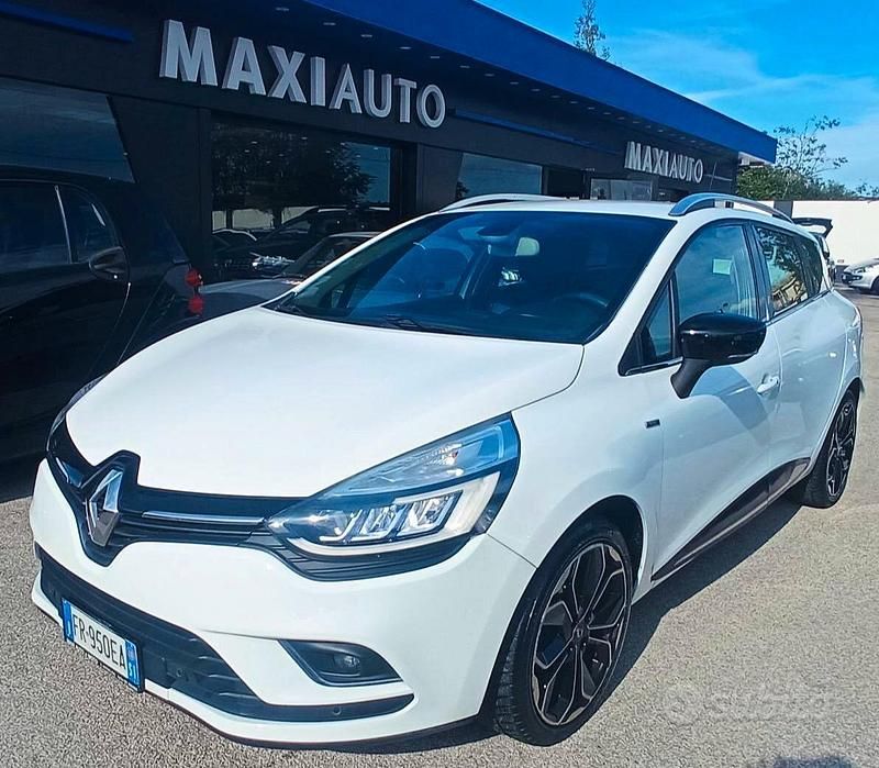 Usata Renault Clio GrandTour 110 CV (80 kW) 2018 Bianco Station wagon