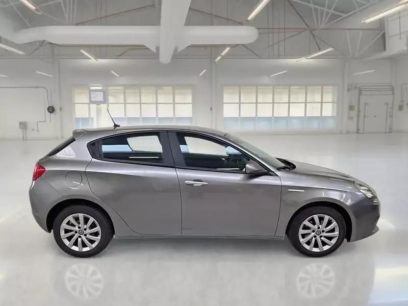 Usata Alfa Romeo Giulietta Business 119 CV (87 kW) 2017 Utilitaria