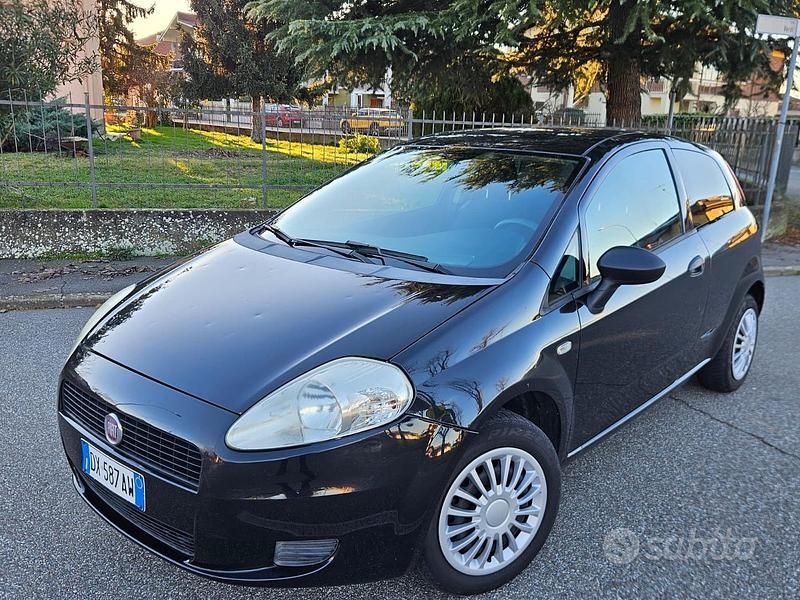 Usata Fiat Grande Punto 2010 Nero Utilitaria