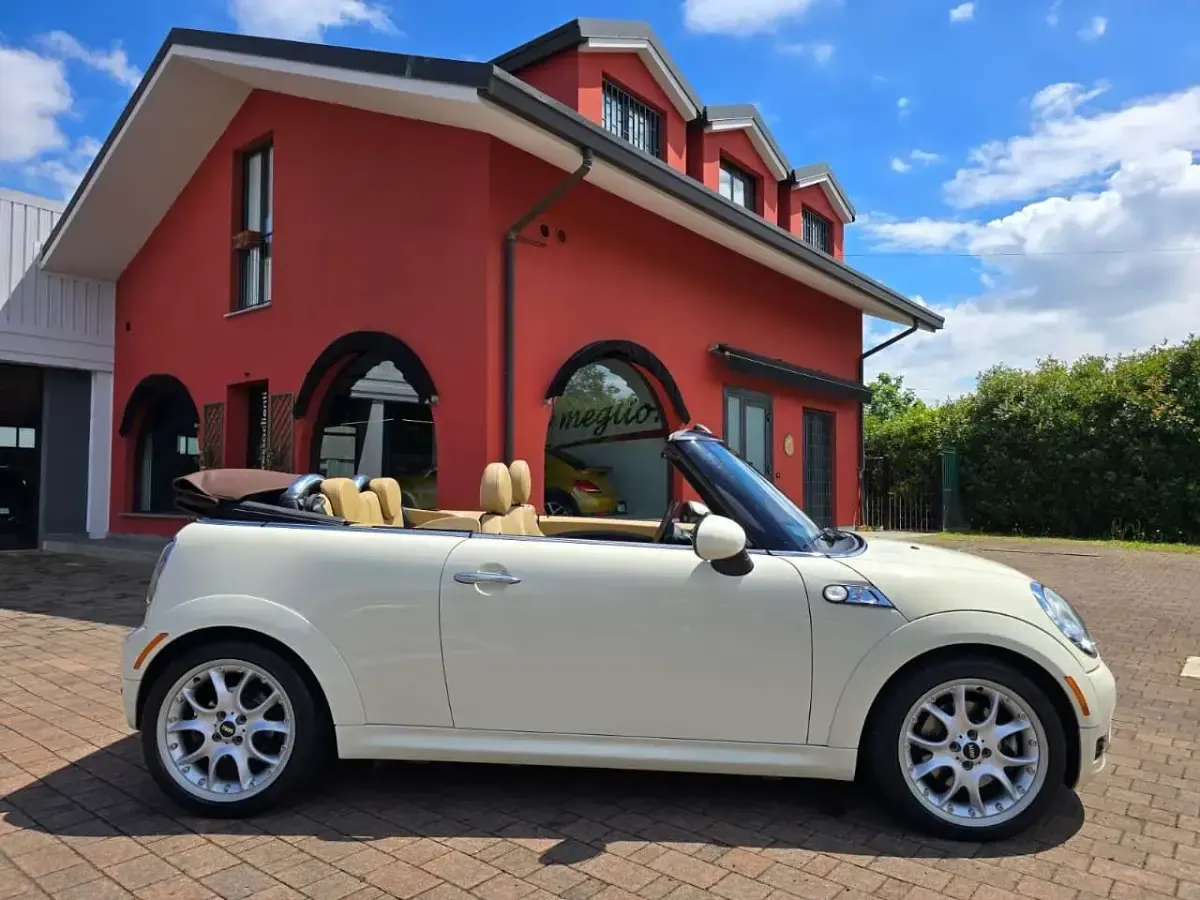 Usata Mini Cooper S Cabriolet 174 CV (127 kW) 2009 Marrone Cabrio