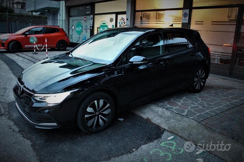 Usata VW Golf VIII Move 149 CV (109 kW) 2023 Nero Berlina